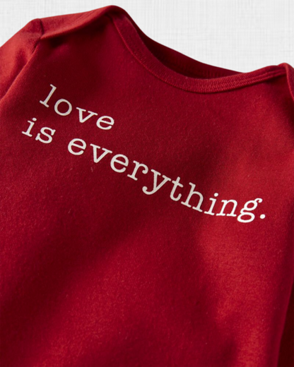 Conjunto "Love is Everything" de Little Me (6M)